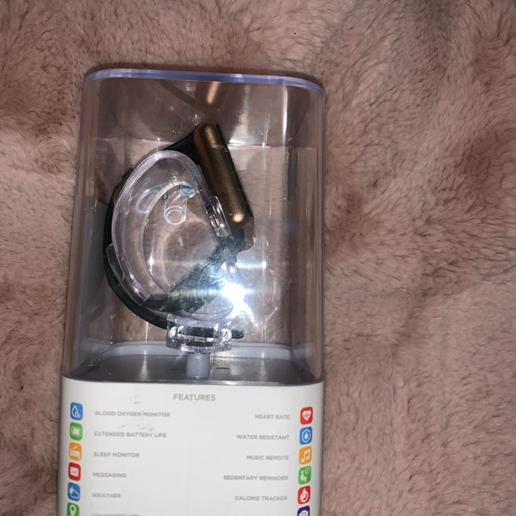 Watch - Picture 2 of 4